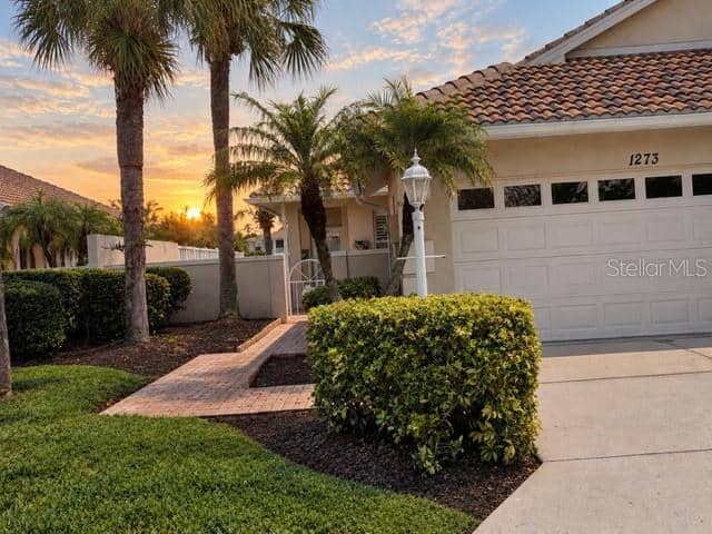 1273 BERKSHIRE CIR photo