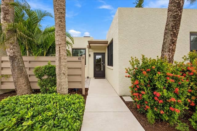 411 PALM TREE DR #411 photo