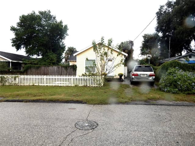 8608 N 9TH ST photo