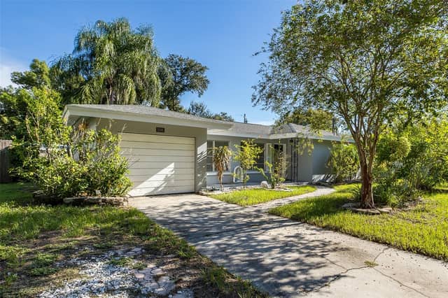 1606 FRUITWOOD DR photo