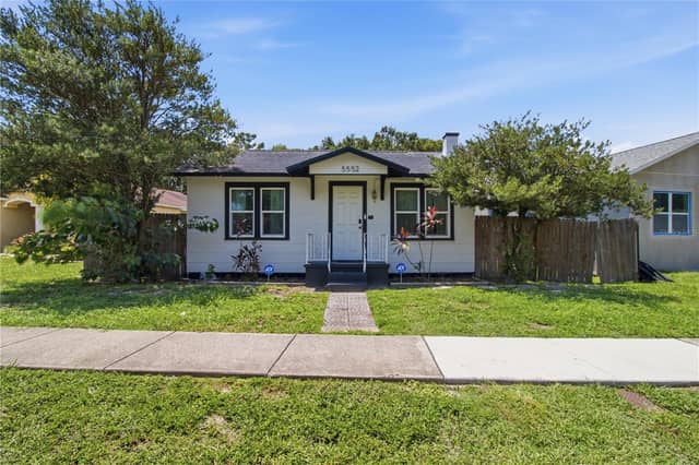 5552 CRISSMAN DR N photo