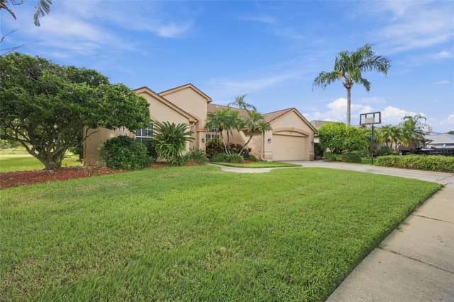 878 CENTERWOOD DR photo