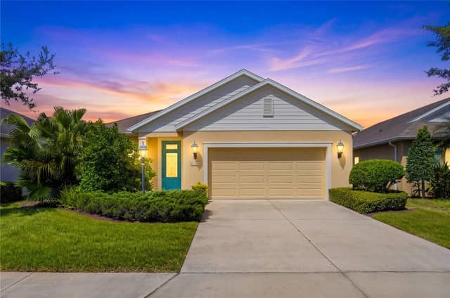 4560 SUMMERLAKE CIR photo