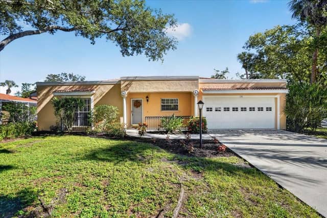 138 49TH CT E photo
