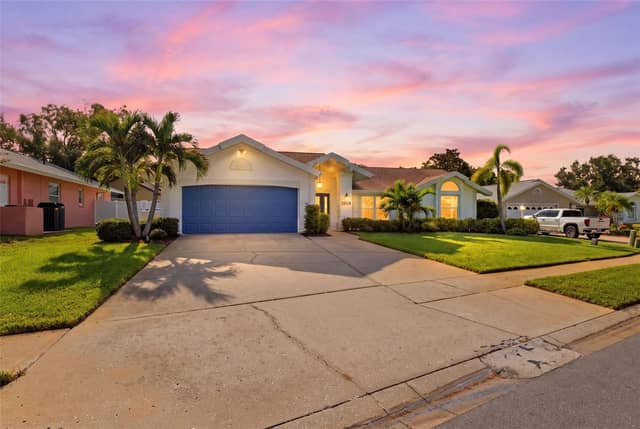 1598 VIRGINIA AVE photo