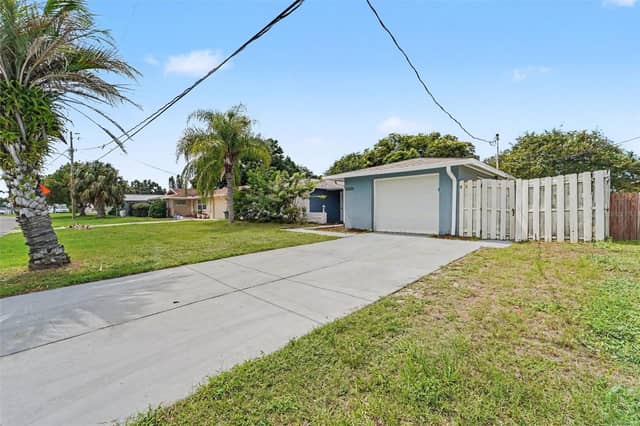 10525 OLEANDER DR photo