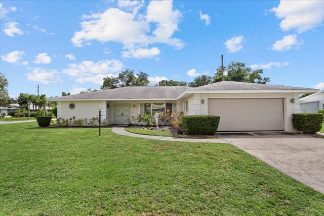 3378 KENMORE DR photo
