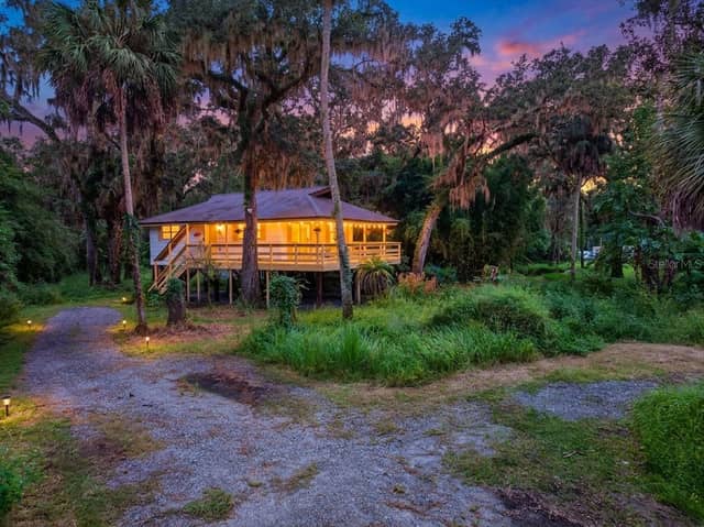 4417 RIVER DR photo