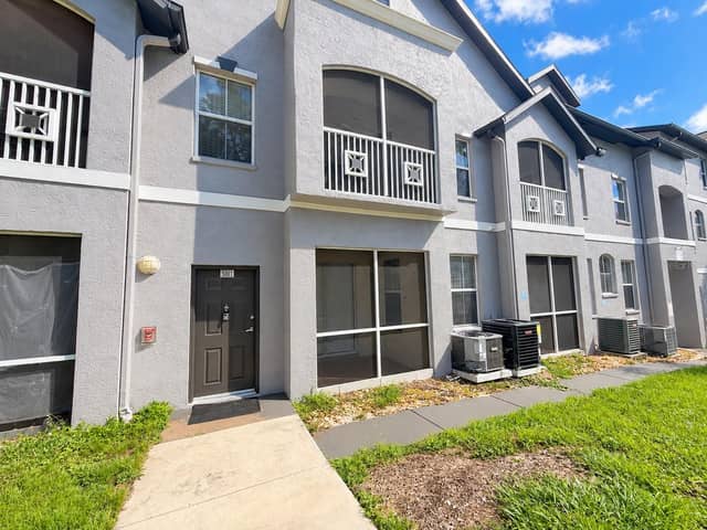 5001 SUNRIDGE PALMS DR photo