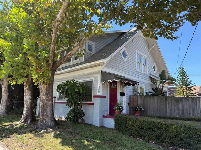 950 10TH ST N photo