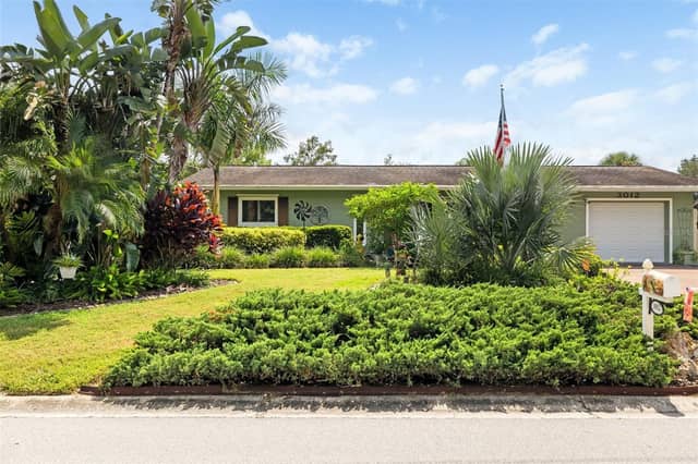 3012 HYDE PARK ST photo