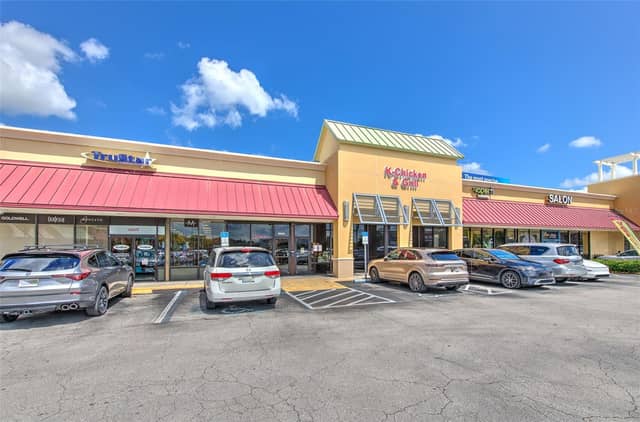 14380 N DALE MABRY photo