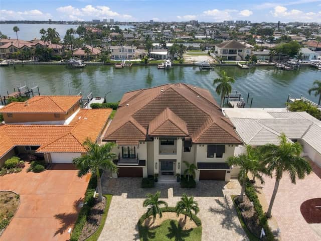 815 CAPRI BLVD photo