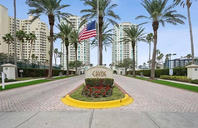 1180 GULF BLVD #806 photo