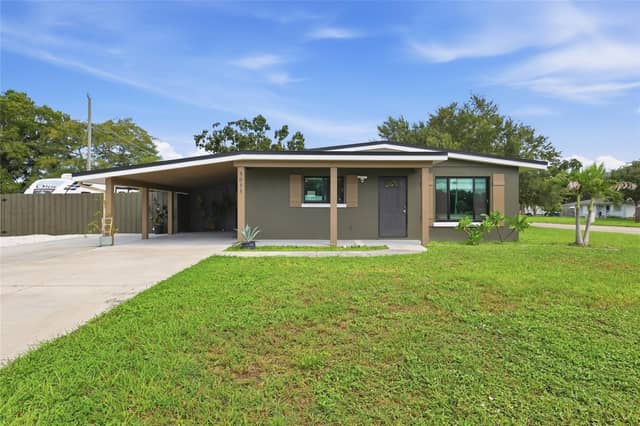 5055 LAHAINA DR photo