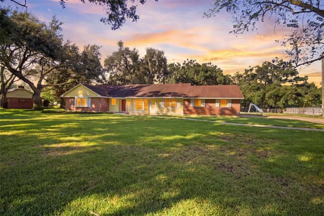 409 EL GRECO DR photo
