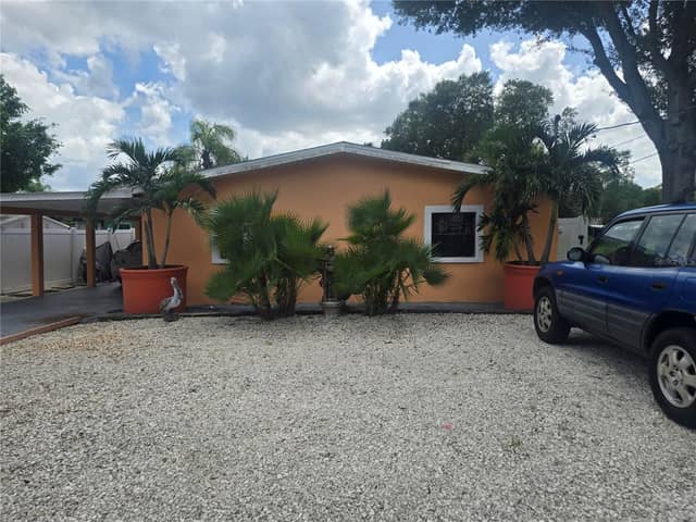 2614 CYPRUS DR photo