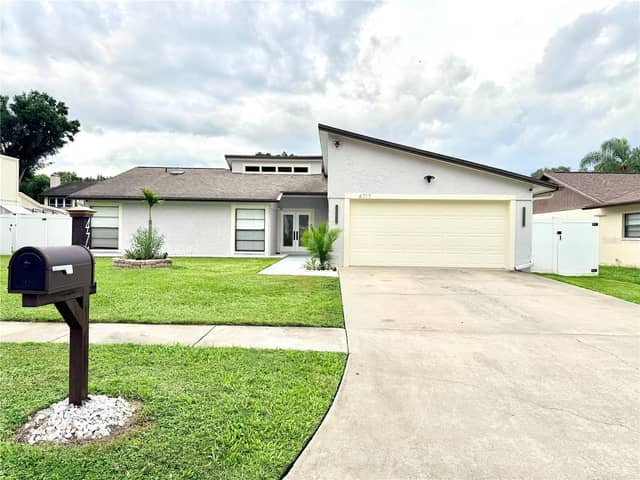 4717 DEERWALK AVE photo