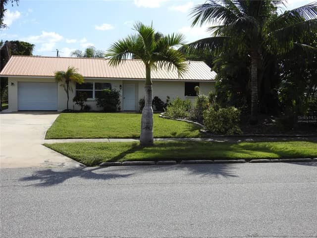7611 SENRAB DR photo