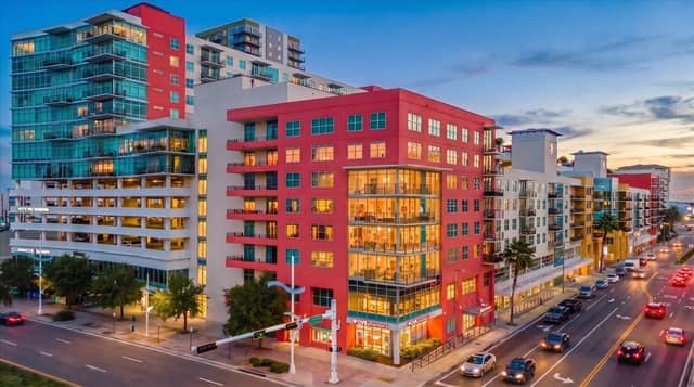 1120 E KENNEDY BLVD #319 photo