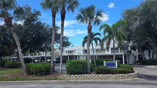 431 CERROMAR LN #347 photo