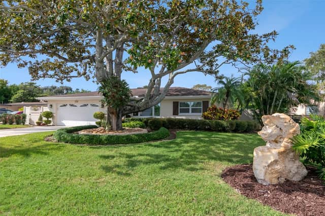 312 KEATING DR photo