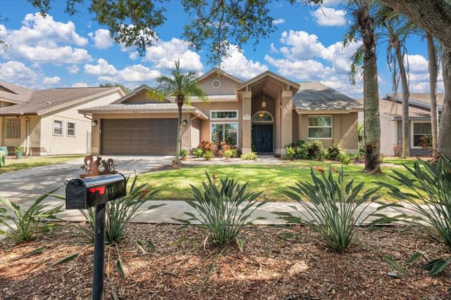 913 WESTWINDS BLVD photo