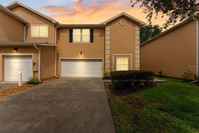 16309 NEWBURY PALMS CT photo