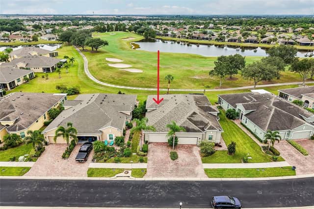 718 CHIPPER DR photo