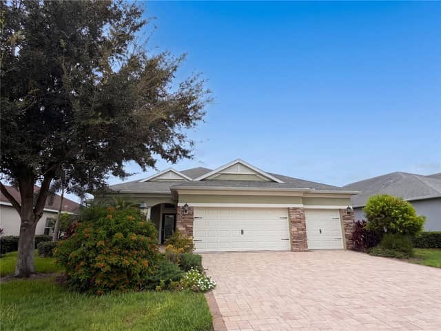 1121 THORNBURY DR photo