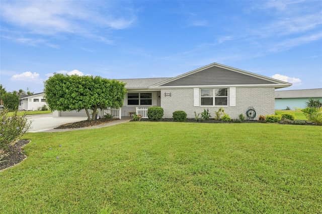 1810 MILFORD CIR photo