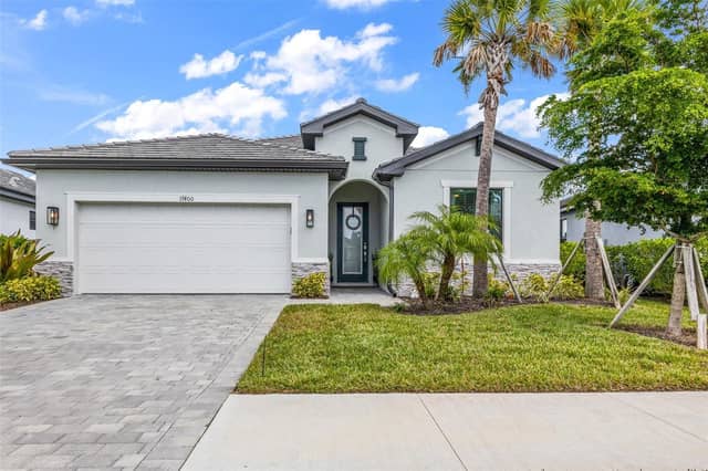 17400 LUMINOUS AVE photo