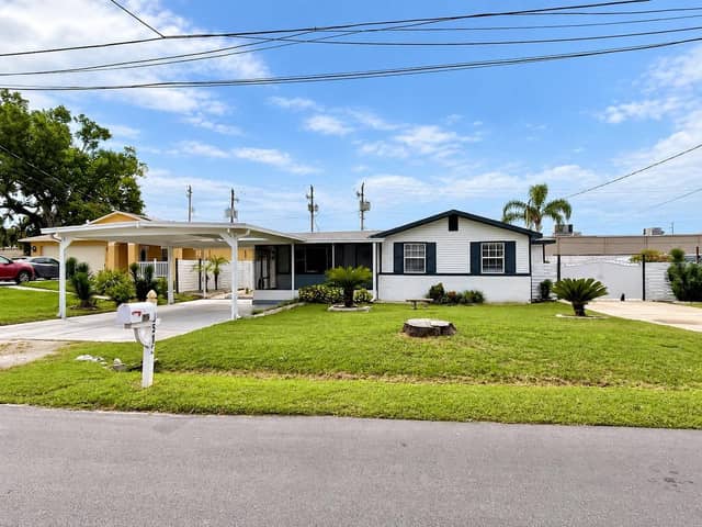 8512 SUNBEAM LN photo