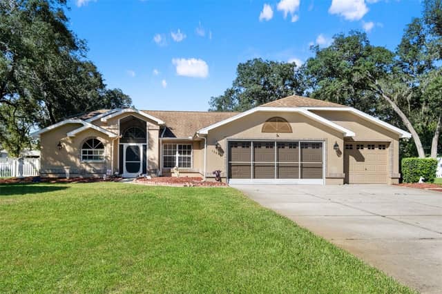 12843 OAK NUT ST photo