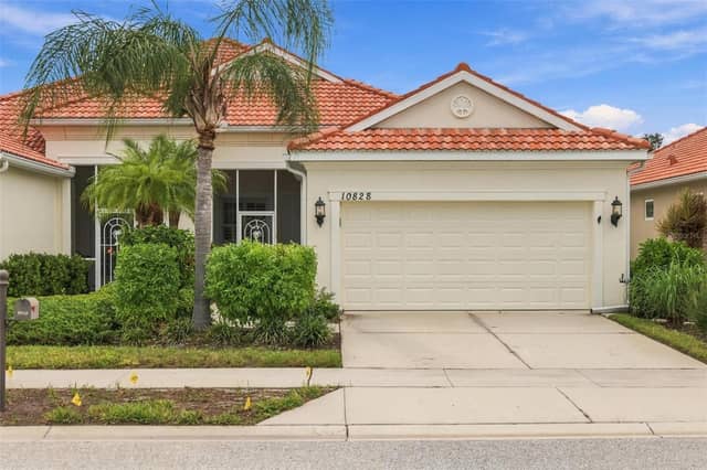 10828 LERWICK CIR photo