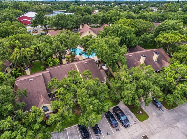 8647 MALLARD RESERVE DR #104 photo