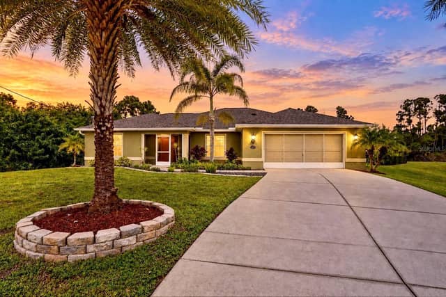 3174 WENONA DR photo