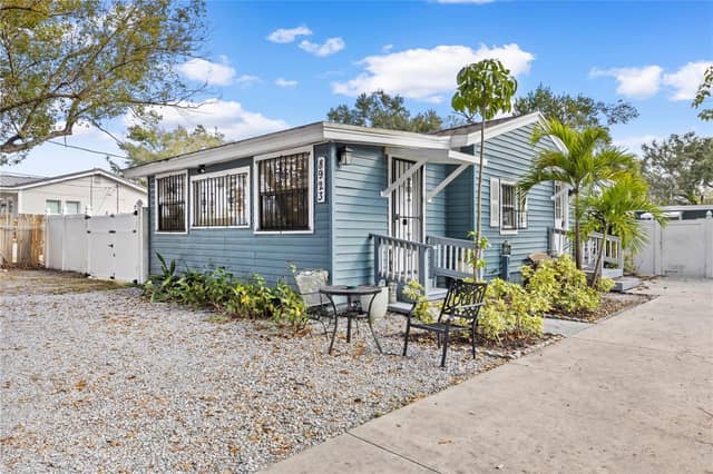 8923 N LYNN AVE photo