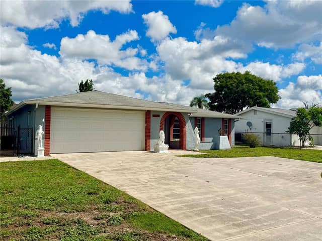 7625 EMBASSY BLVD photo