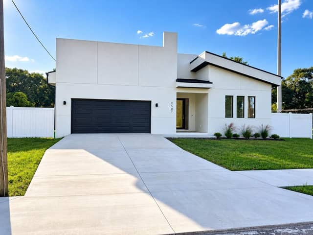 2507 FAIRVIEW AVE photo