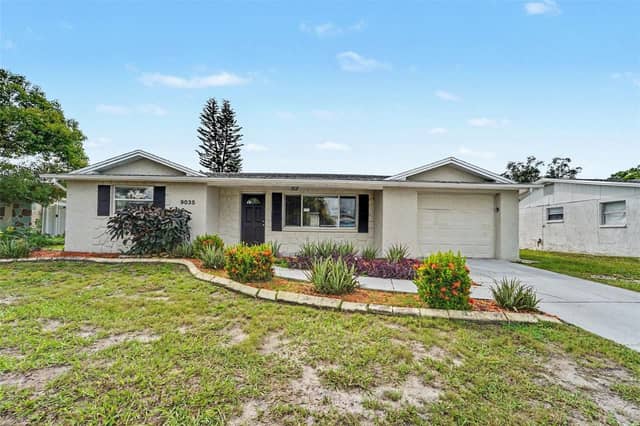 9035 SAINT REGIS LN photo