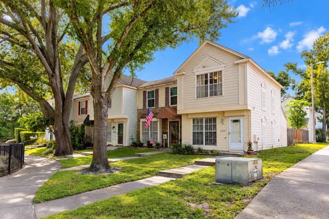13810 FLETCHERS MILL DR photo