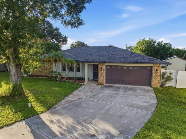 926 PLUM TREE LN photo