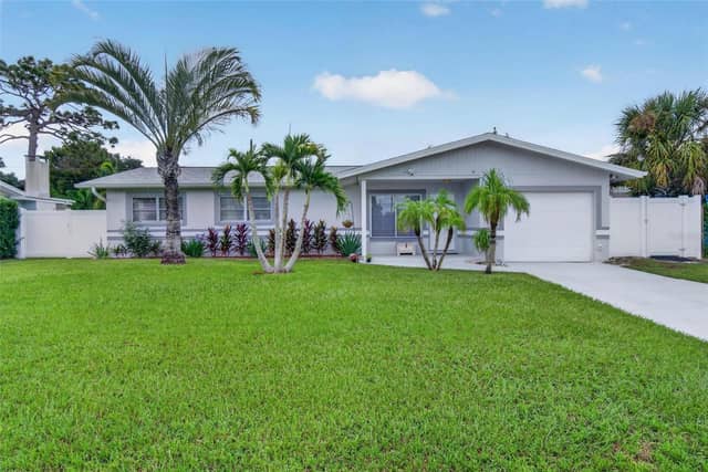 8428 IRIS AVE photo