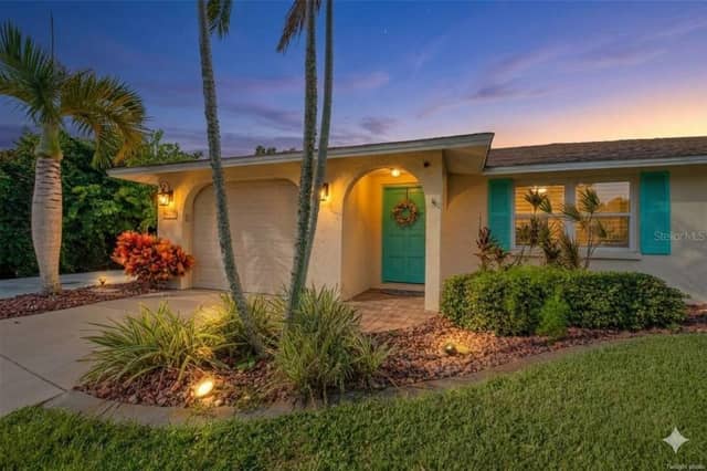 4708 ALLIGATOR DR photo