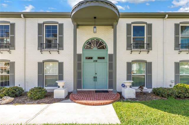 1338 SNELL ISLE BLVD NE #1 photo