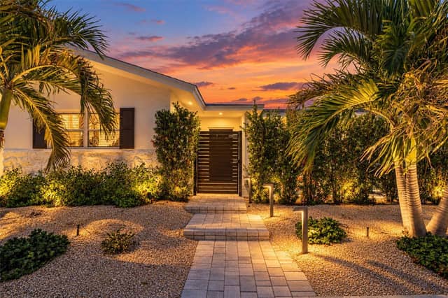 2482 WISTERIA ST photo