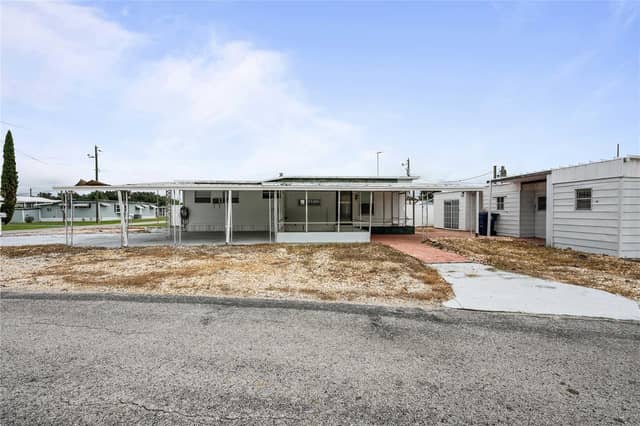 37234 CAROL AVE photo