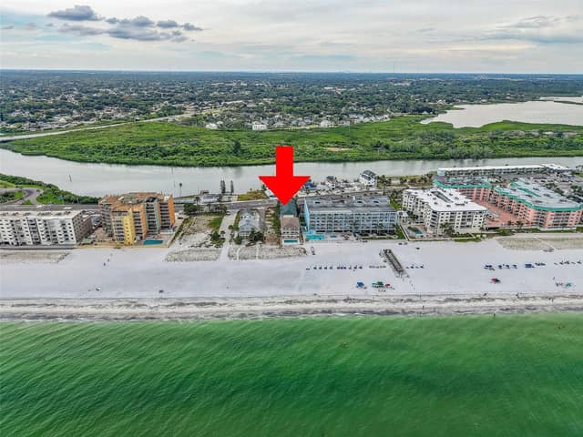 18522 GULF BLVD #D photo