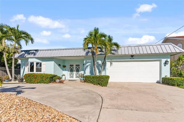 404 HARBOR DR S photo